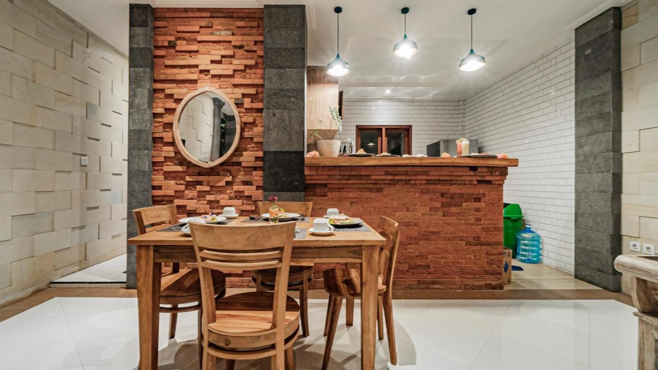 Ayu Sari Guesthouse By Mahaputra Ubud  Exterior photo