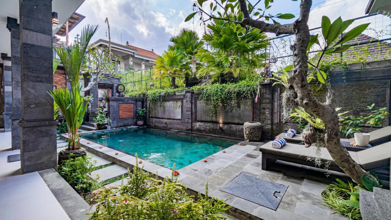 Ayu Sari Guesthouse By Mahaputra Ubud  Exterior photo
